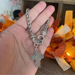 Silver Heart Clasp Bracelet